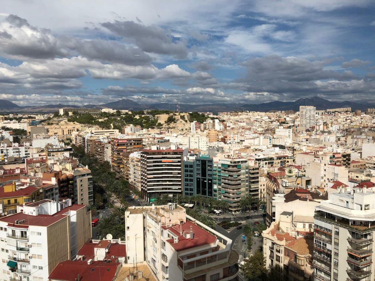 Apartamento con espectaculares vistas Alicante Exterior foto